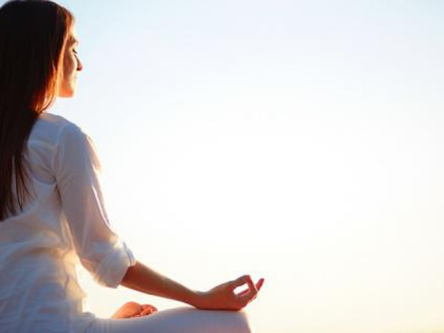 Sức khỏe đời sống - Thiền, yoga có tốt cho "chuyện ấy" của phụ nữ?