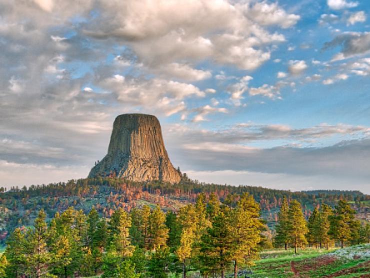 Media - "Tháp Quỷ"- kỳ quan thiên nhiên kỳ vĩ của Mỹ có gì đặc biệt?