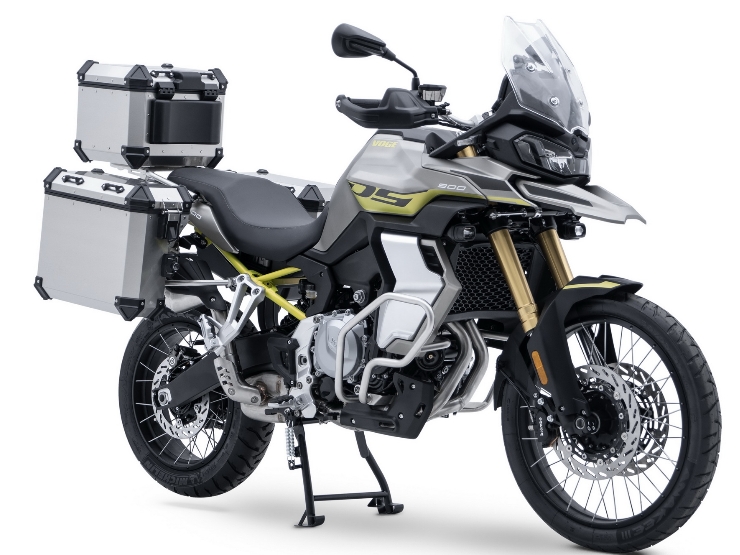 Thế giới xe - Voge 900 DS trình làng khiến Honda CB500X phải "toát mồ hôi"