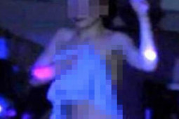 Pháp luật - Hà Nội: Tổ chức cho khách nhảy múa thoát y có thể bị phạt đến 100 triệu đồng