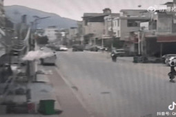 Thế giới - TQ: Xe điện Tesla đột ngột tăng tốc gây chết người, gia đình tài xế nói về dấu hiệu lạ