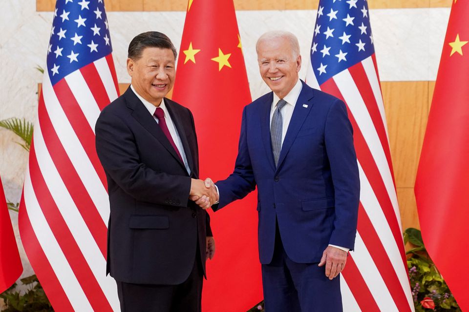 Ông Tập Cận Bình và ông Biden gặp nhau hôm 14/11 (ảnh: Reuters)