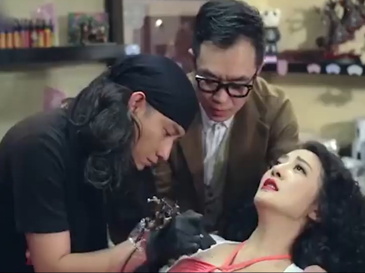 Clip hài hước - Lần đầu đưa vợ đi xăm hình và cái kết khiến bao người ngã ngửa