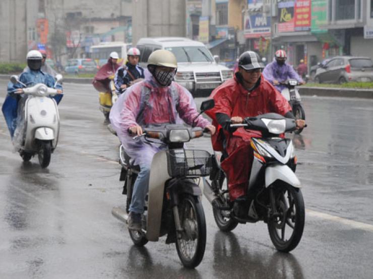 Tin tức trong ngày - Thời tiết ngày 15/11: Miền Bắc mưa bất chợt, miền Nam mưa to về chiều tối