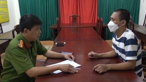 Đối tượng Nguyễn Trường Đức tại cơ quan công an