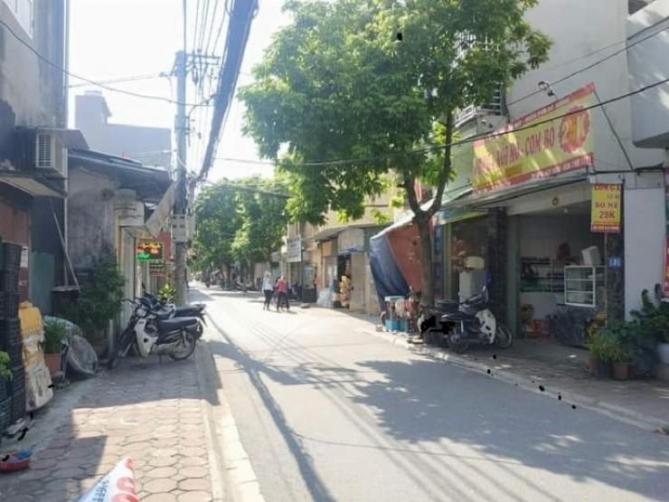 Kinh doanh - Mua lô đất thị trấn, sau 3 lần trả giá giảm tới 300 triệu đồng: Thời "cửa trên" của người sẵn tiền mặt?