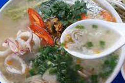 Ẩm thực - Hóa ra người miền biển nhờ ăn món cháo mực tươi ấm bụng, bổ dưỡng này mà có sức khỏe tốt cho cả mùa đông