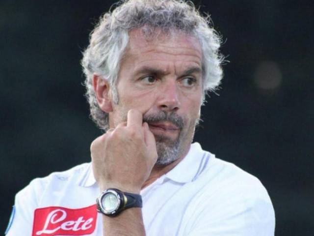 Bóng đá - Bất ngờ xuất hiện thông tin HAGL đưa cái tên khủng về thay HLV Kiatisak