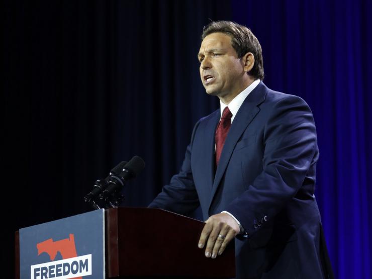 Thế giới - "Ngôi sao đang lên" của đảng Cộng hòa lần đầu lên tiếng đáp trả ông Trump