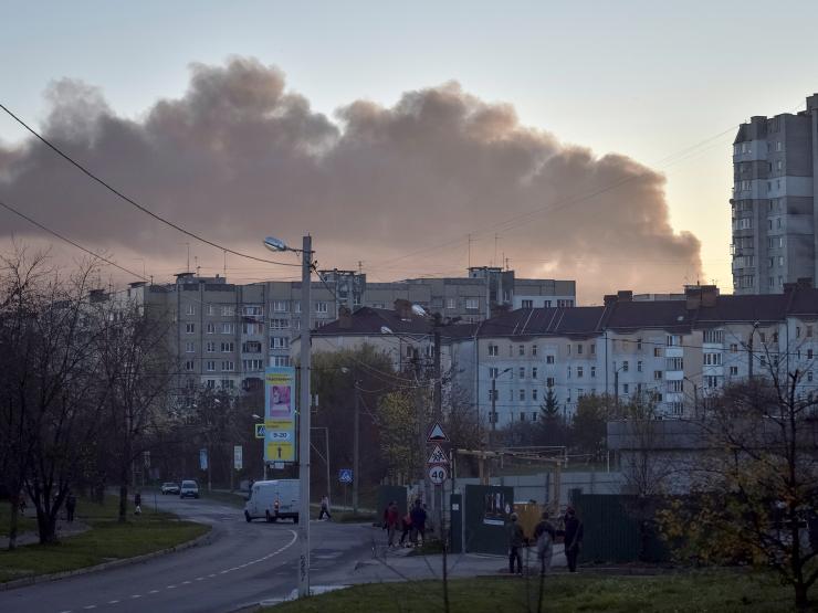 Ukraine hứng vụ tập kích tên lửa ”lớn nhất” của Nga