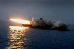 Media - Uy lực tàu đệm khí sở hữu dàn tên lửa cực mạnh của Nga