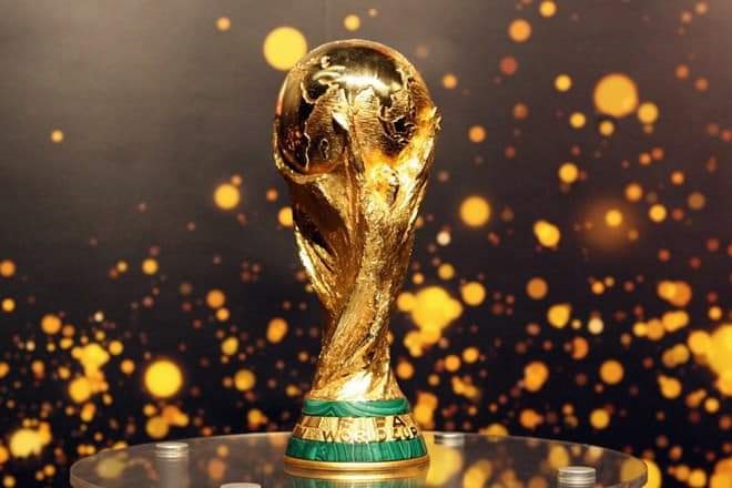 Cúp vàng World Cup.