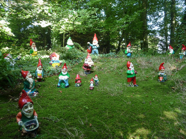 Top 10 địa điểm kỳ quặc nhất ở quê hương đội tuyển Tam Sư - 6