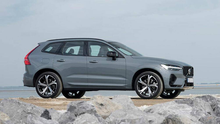 5. Volvo XC60 Recharge
