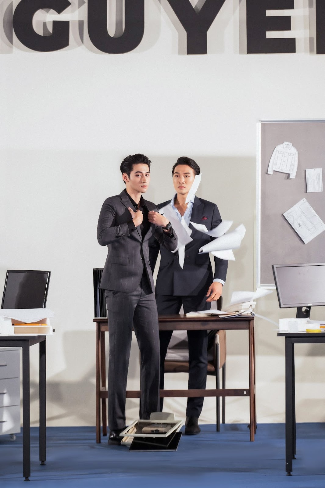 Bối cảnh sân khấu sáng tạo của Phan Nguyễn Fashion Show FW 2022