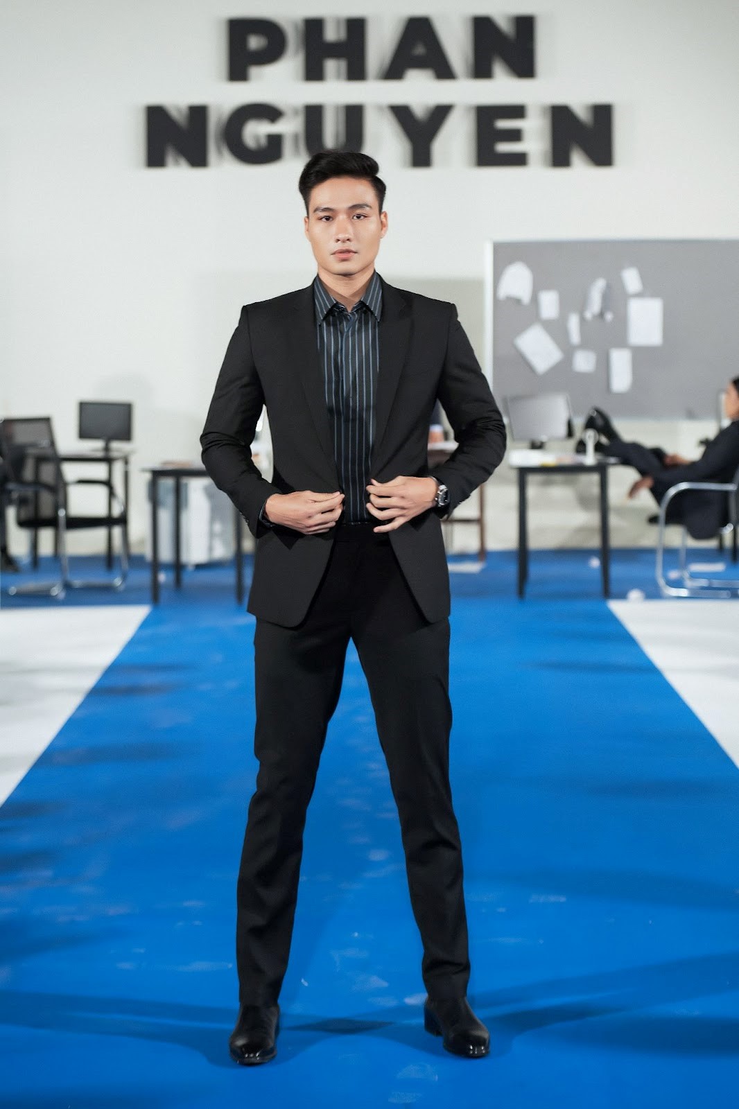 Nam Vương Thể Hình Đạt Kyo tham gia show diễn trong vai trò model