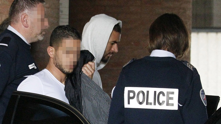Benzema từng bị cảnh sát Pháp bắt vì nghi án&nbsp;tống tiền