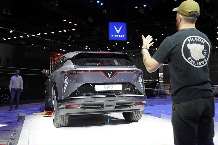 VinFast tung một loạt xe điện tại Los Angeles Auto Show 2022 - 3