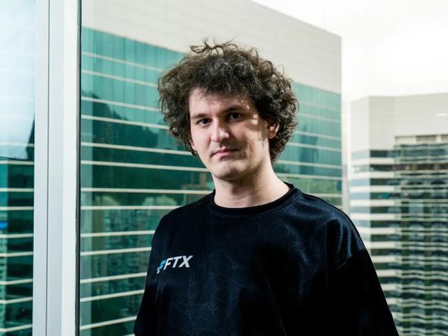 Nhà sáng lập FTX là Sam Bankman-Fried đã tuyên bố từ chức (Ảnh: Businessinsider.com).