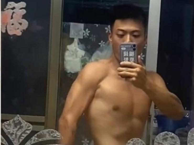 Làm đẹp - Chàng trai "lột xác" thành "nam thần vạn người mê" nhờ 1 câu nói của bạn gái cũ