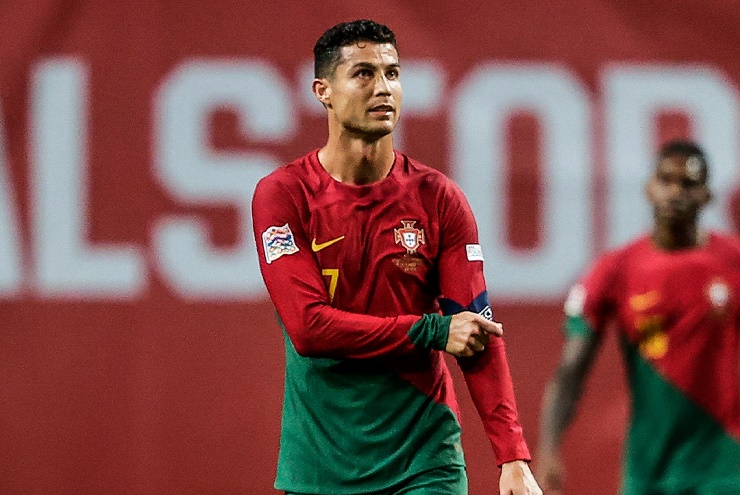 Ronaldo sẽ giải nghệ ở tuổi 40?