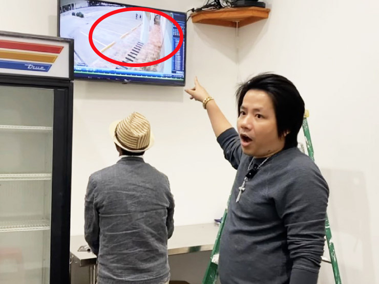 Giải trí - Vừa mất 5 tỷ kéo dài chân, "YouTuber giàu nhất VN" lại suy sụp vì gặp “vận đen” tại Mỹ