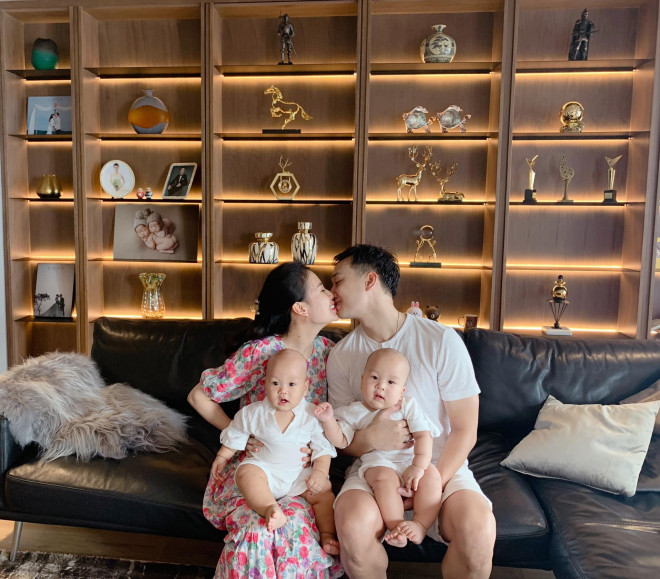 Sau khi kết hôn vào năm 2017, vợ chồng Thành
Trung - Ngọc Hương có cuộc sống viên mãn và hạnh phúc.