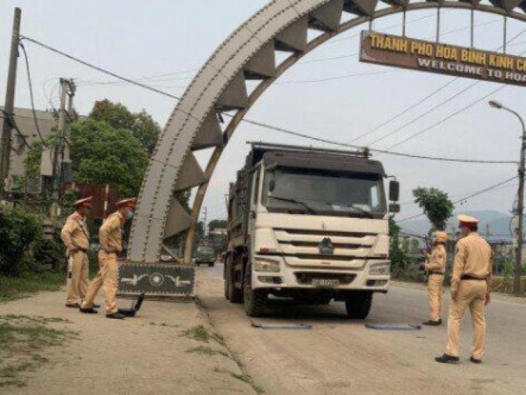 Tin tức trong ngày - Tin tức 24h qua: Nhiều cán bộ một phòng CSGT bị kỷ luật