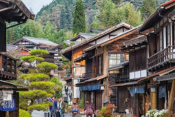 Du lịch - 10 ngôi làng tuyệt đẹp nên ghé thăm nhất Nhật Bản