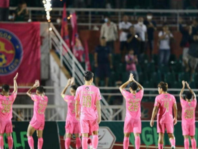 Bóng đá - HLV đội bóng vừa rớt khỏi V-League tiết lộ điều chưa từng có