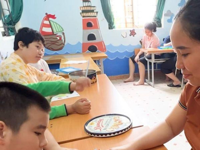 Giáo dục - du học - Cô giáo hơn 12 năm gắn bó với những vầng trăng khuyết