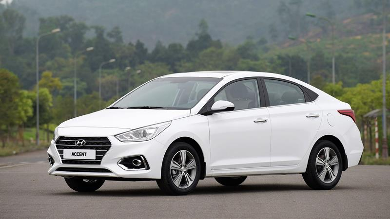 Tài chính tầm 500 triệu đồng nên chọn mua Toyota Vios hay Hyundai Accent?