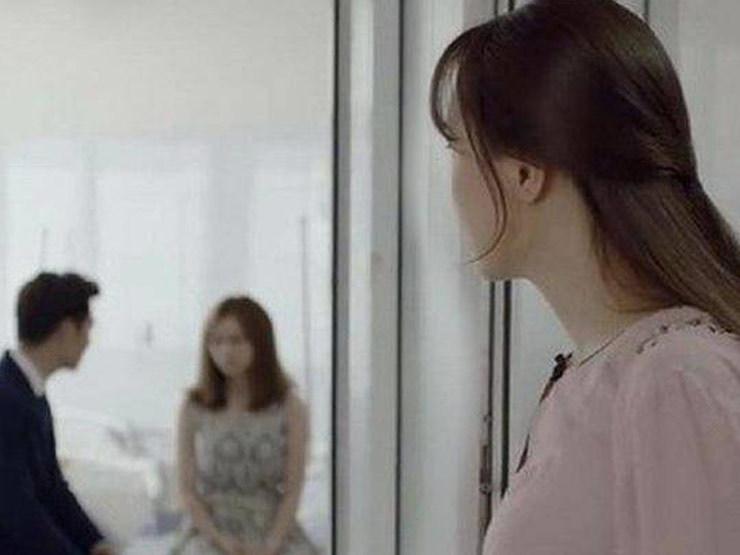 Bạn trẻ - Cuộc sống - Chồng ngoại tình đòi ly hôn, vợ âm thầm ra tay khiến cặp đôi tình nguyện cắt đứt