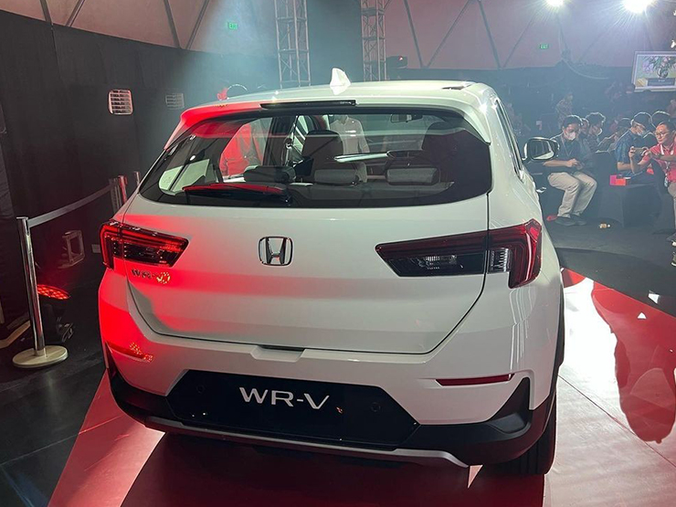 Ảnh thực tế mẫu xe Honda WR-V vừa được ra mắt - 3