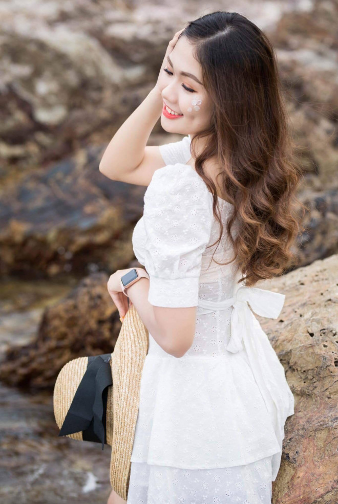 Nhan sắc xinh đẹp của cô gái xứ Nghệ