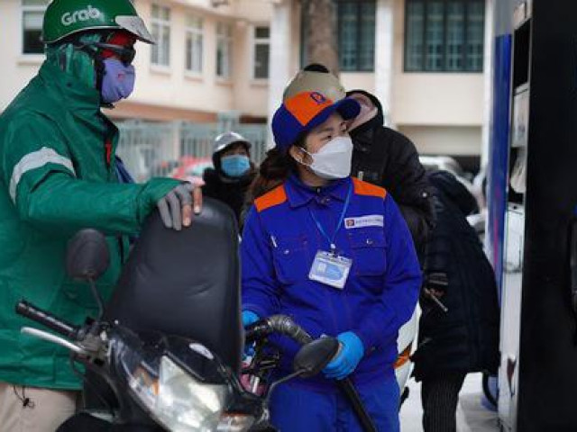 Thị trường - Tiêu dùng - Đề xuất phương án mới với 4 mức thuế bảo vệ môi trường với xăng từ 1.000-4.000 đồng/lít