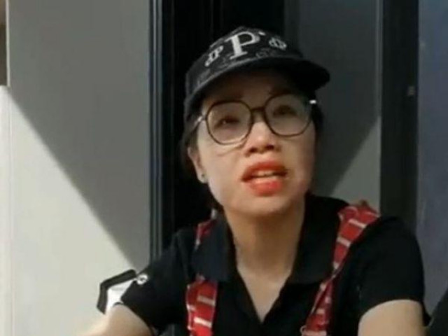 Phi thường - kỳ quặc - Bỏ công việc văn phòng đi làm dọn dẹp, người phụ nữ "tậu" 2 căn nhà và xe hơi chỉ sau 2 năm