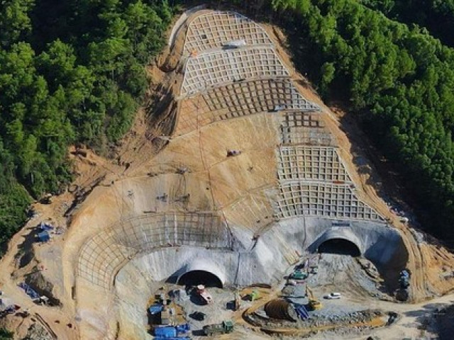 Tin tức trong ngày - Tân Bộ trưởng GTVT yêu cầu 'trảm' 3 nhà thầu dự án cao tốc