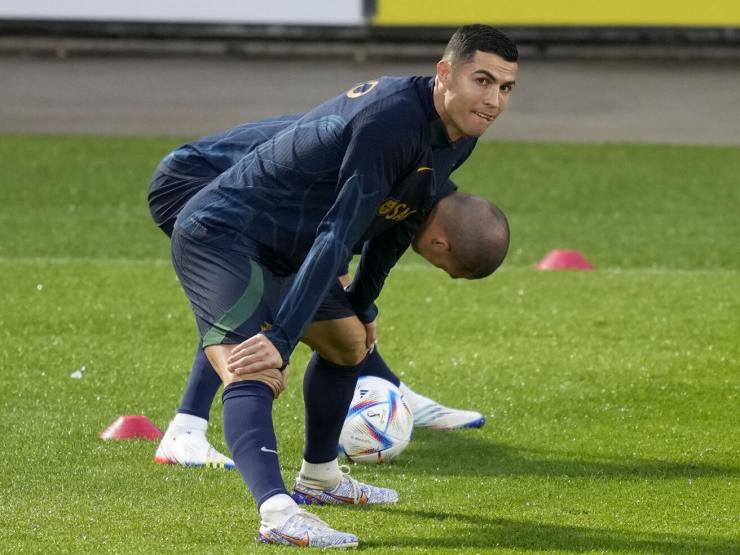 Bóng đá - Tin nóng World Cup 21/11: Ronaldo hưng phấn chờ tỏa sáng trận ra quân
