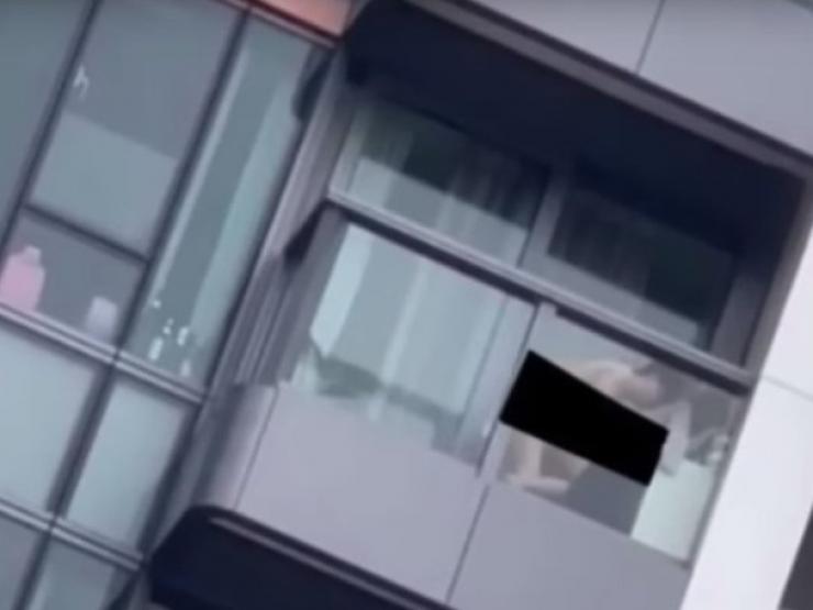 Phi thường - kỳ quặc - Lén truy cập máy tính cảnh sát để xem clip cặp đôi khỏa thân, nhóm sĩ quan bị trừng phạt