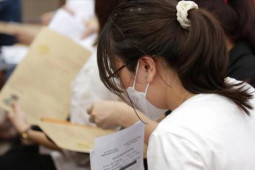 Giáo dục - du học - Tuyển sinh 2023: Chấp nhận cả chứng chỉ ngoại ngữ 'nội'