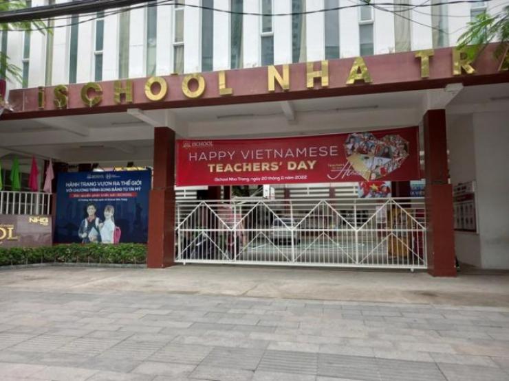 257 học sinh Trường iSchool Nha Trang nhập viện: Một em lớp 1 tử vong