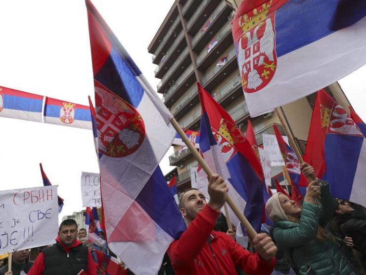 Thế giới - EU không thể xoa dịu căng thẳng, Serbia - Kosovo bên bờ vực chiến tranh