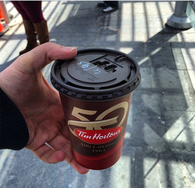 Trong khi nhiều quốc gia khác đã coi cà phê espresso và cà phê pha sẵn là tiêu chuẩn, thì người Canada vẫn thích sự nhỏ giọt từ từ của cà phê phin hơn.
