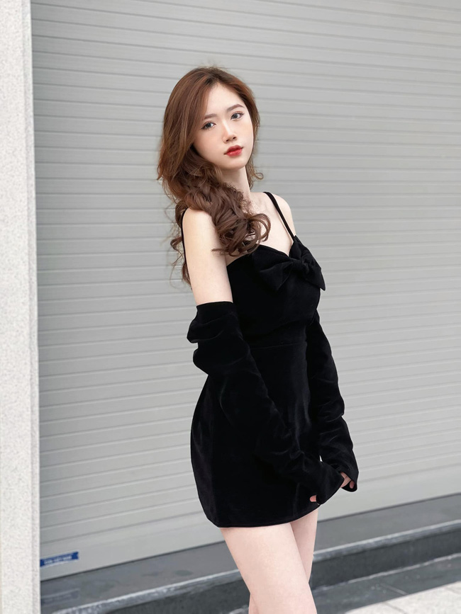 Lan Nhi từng là sinh viên khoa Quốc tế của trường Đại học Quốc gia Hà Nội.&nbsp;
