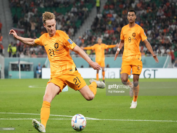 Bóng đá - 2 SAO Hà Lan De Jong - Gakpo phối hợp đẹp như mơ, fan MU "mở cờ trong bụng"