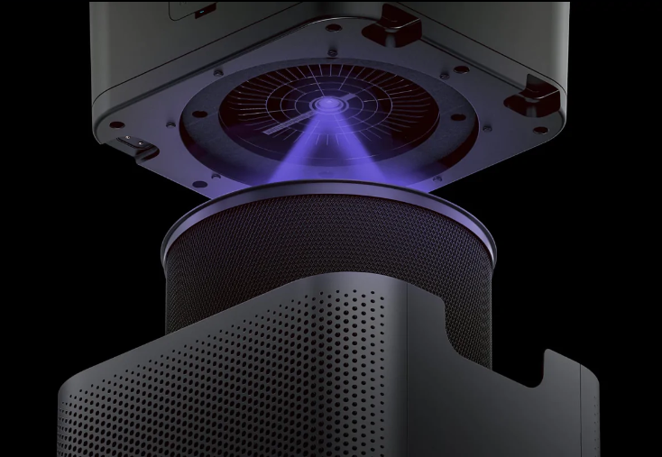 Hệ thống đèn khử trùng bằng tia UV giúp tiêu diệt các loại virus, vi khuẩn trôi nổi trong không khí.