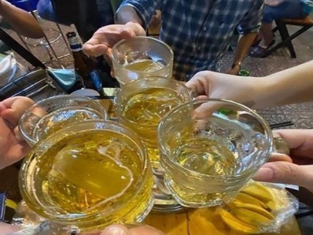 Sức khỏe đời sống - Loại bia được uống duy nhất tại World Cup 2022 có gì khác với bia thông thường?