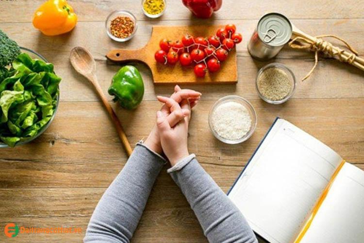 5 thủ phạm làm bạn ngủ dậy đi ngoài, ăn sáng xong lại đi tiếp - 4