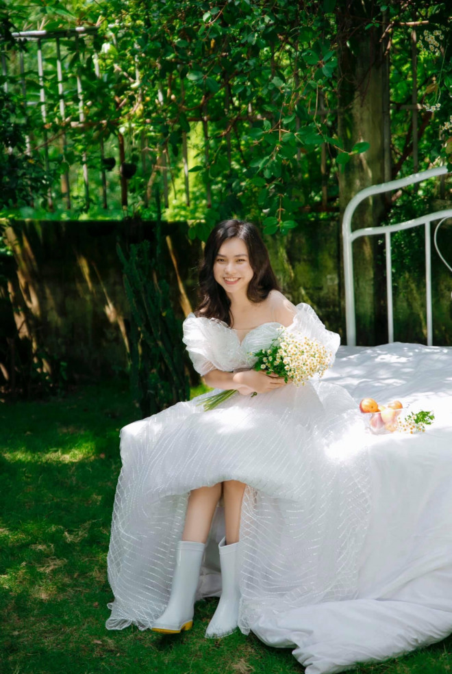 Trà My – nữ chính 13 tuổi của bộ phim gây tranh cãi 'Vợ ba' giờ ra sao? - 12